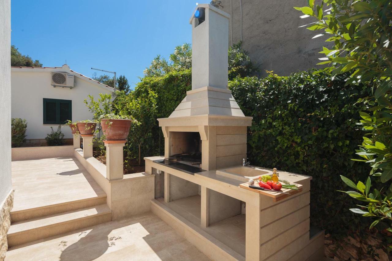 Holiday Home Brac Supetar Zewnętrze zdjęcie