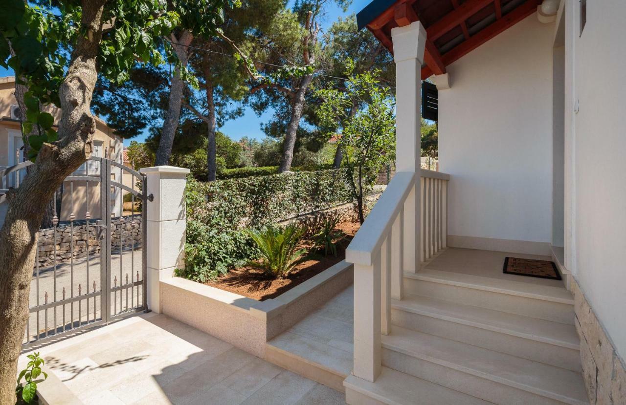 Holiday Home Brac Supetar Zewnętrze zdjęcie